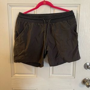 Columbia Shorts Size Large